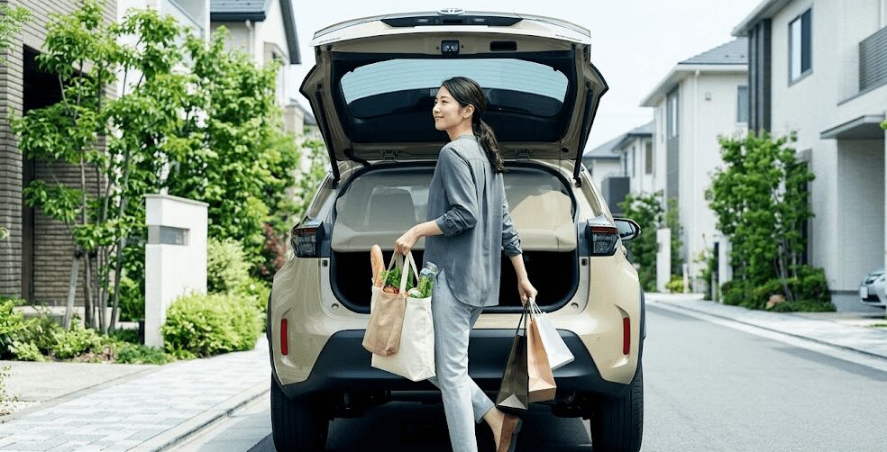 ヤリスクロスイメージ画像1